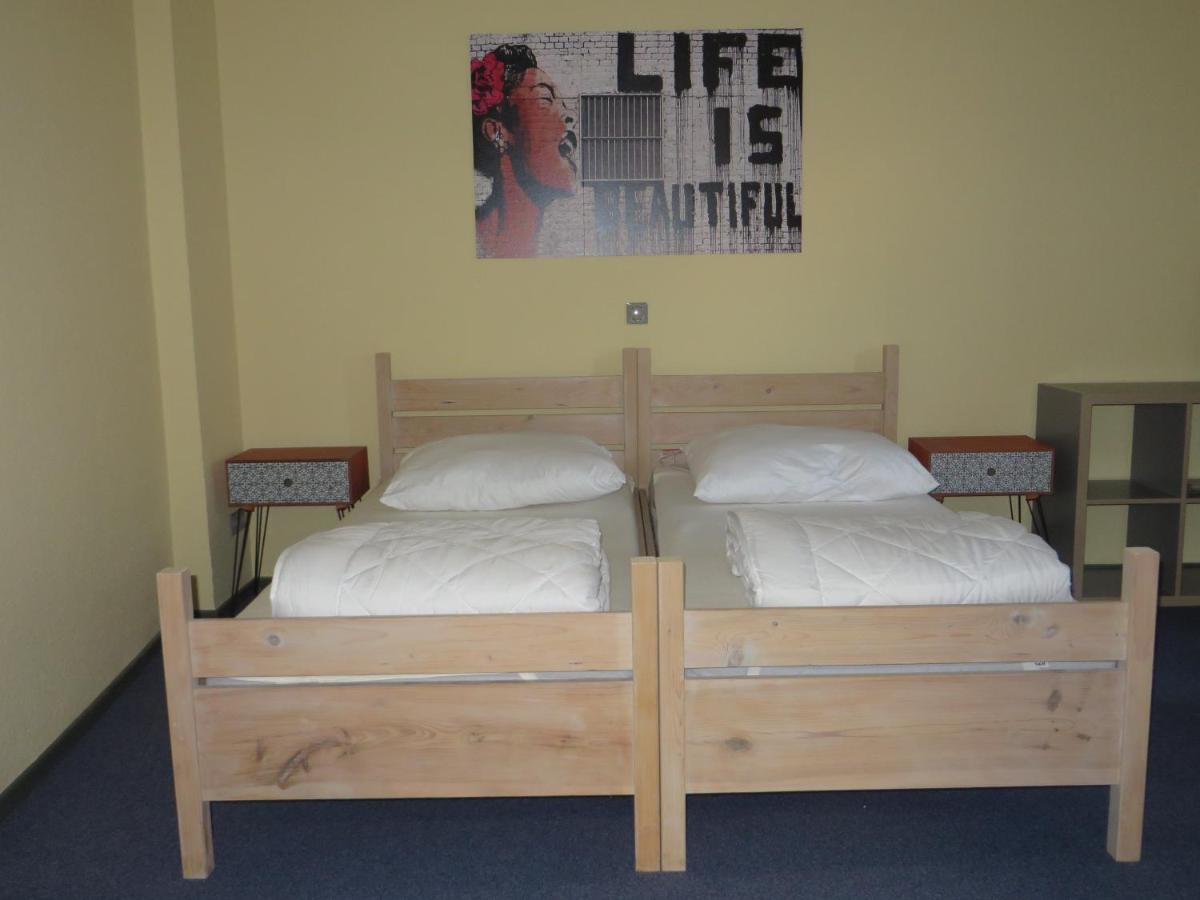 Herberge 28 Ferienwohnung Fuer Bis Zu 6 Personen Saalfeld Saale 外观 照片